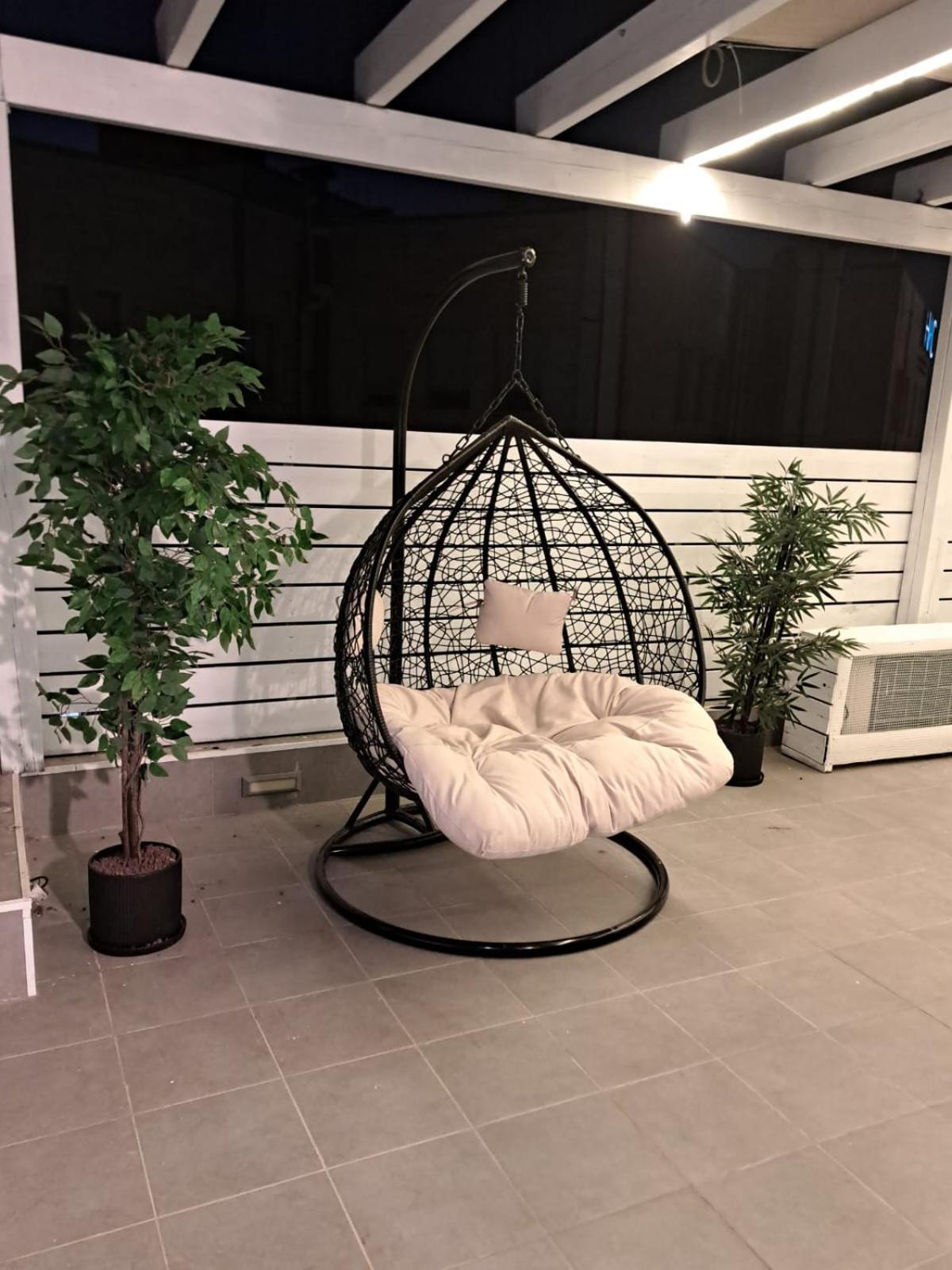 Authentic One Bedroom Apartment In City Center Jerusalem Exterior foto